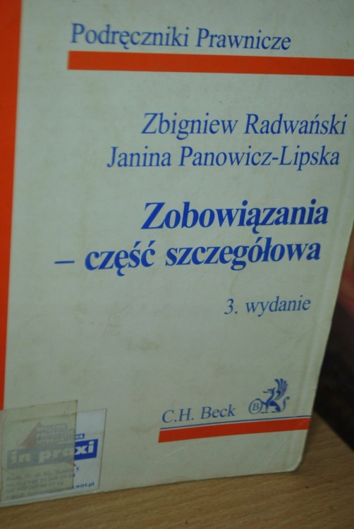 722f451395a244441d59ba9110491c8c.jpg